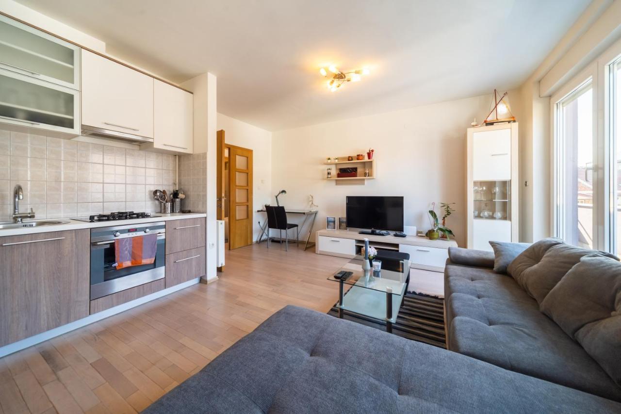 Super Petrova Apartment Zagreb Exterior foto
